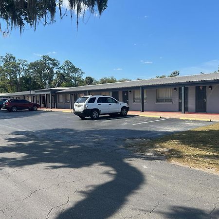 Labelle Motel Exterior photo